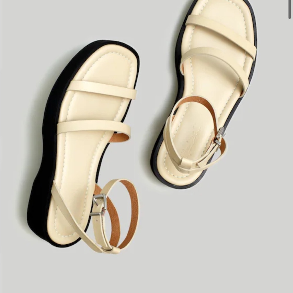 Double-strap platform sandal